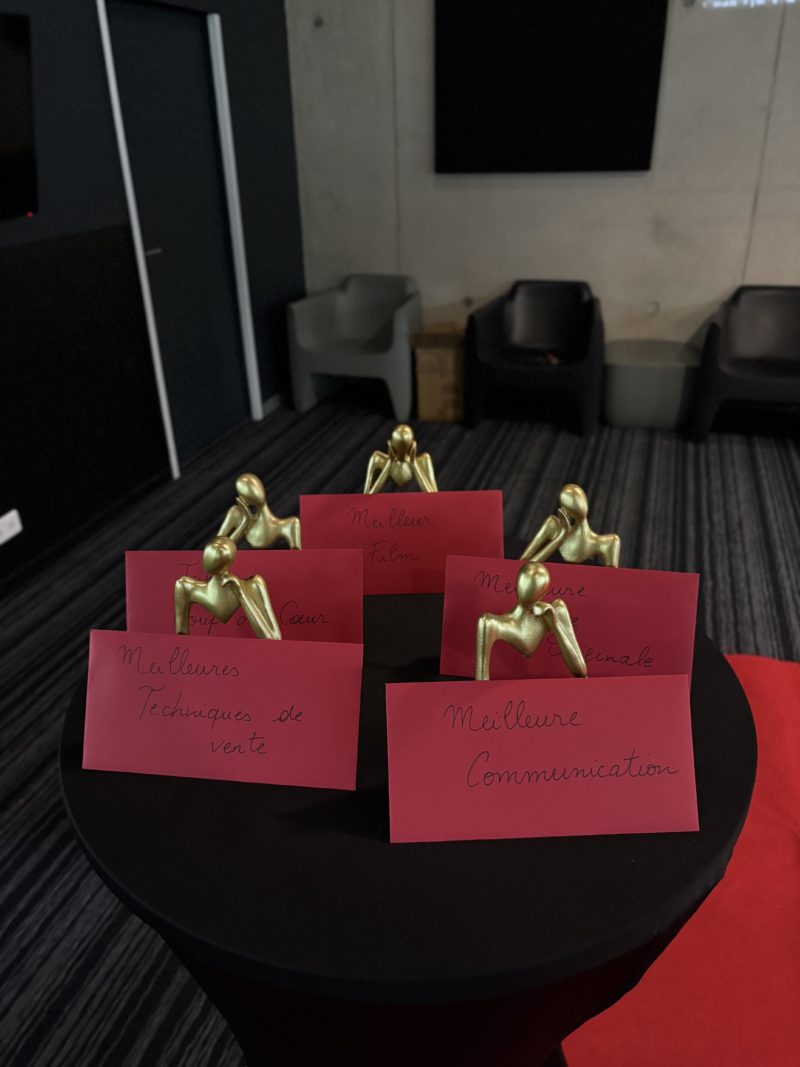 Les prix du festival de vente.