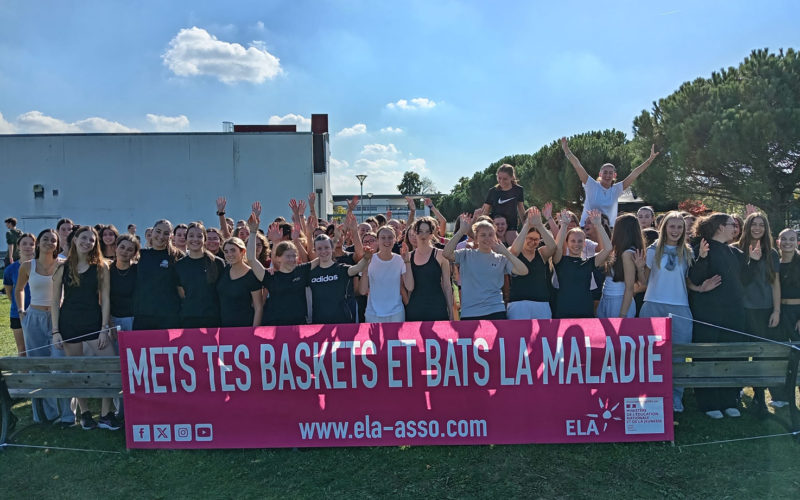 Des collégiens et lycéens du Groupe Saint Jean participent à une course solidaire à Saint-Grégoire pour soutenir l’association ELA.