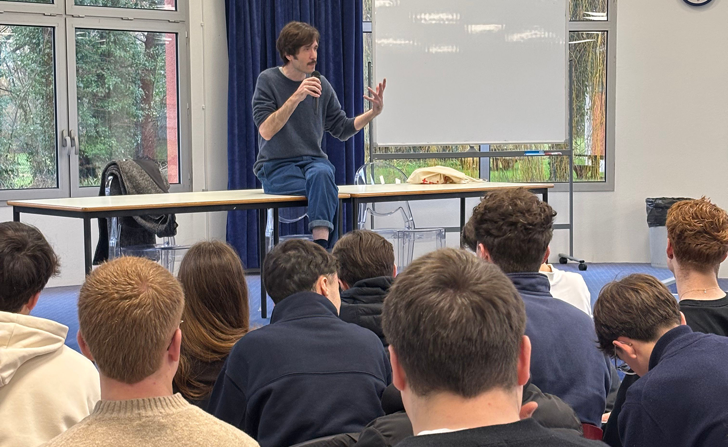 Rencontre entre les étudiants en BTS MCO du Pôle Sup de La Salle et Benoît D’Onofrio lors d’une découverte du métier de Sobrelier.