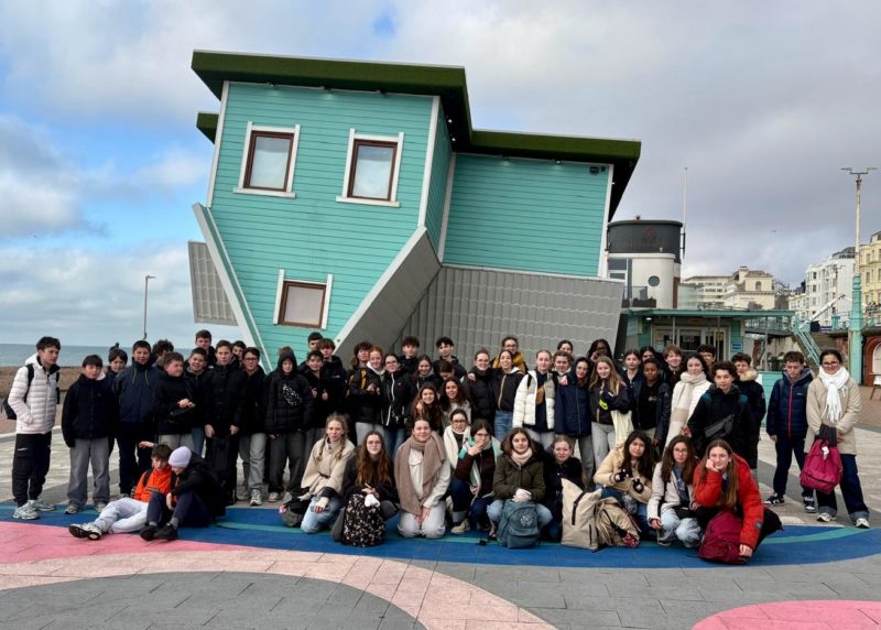 Collégiens du Groupe Saint Jean en voyage scolaire à Brighton en Angleterre et Londres.