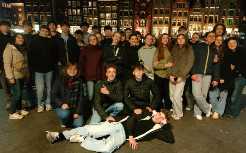 Élèves du Lycée Jean-Paul II lors d’un séjour pédagogique à Amsterdam.