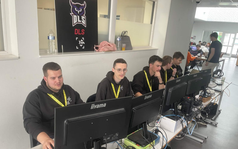 Alternants de la formation Cybersécurité du CFA de La Salle organisant Hack The Shields 2026.